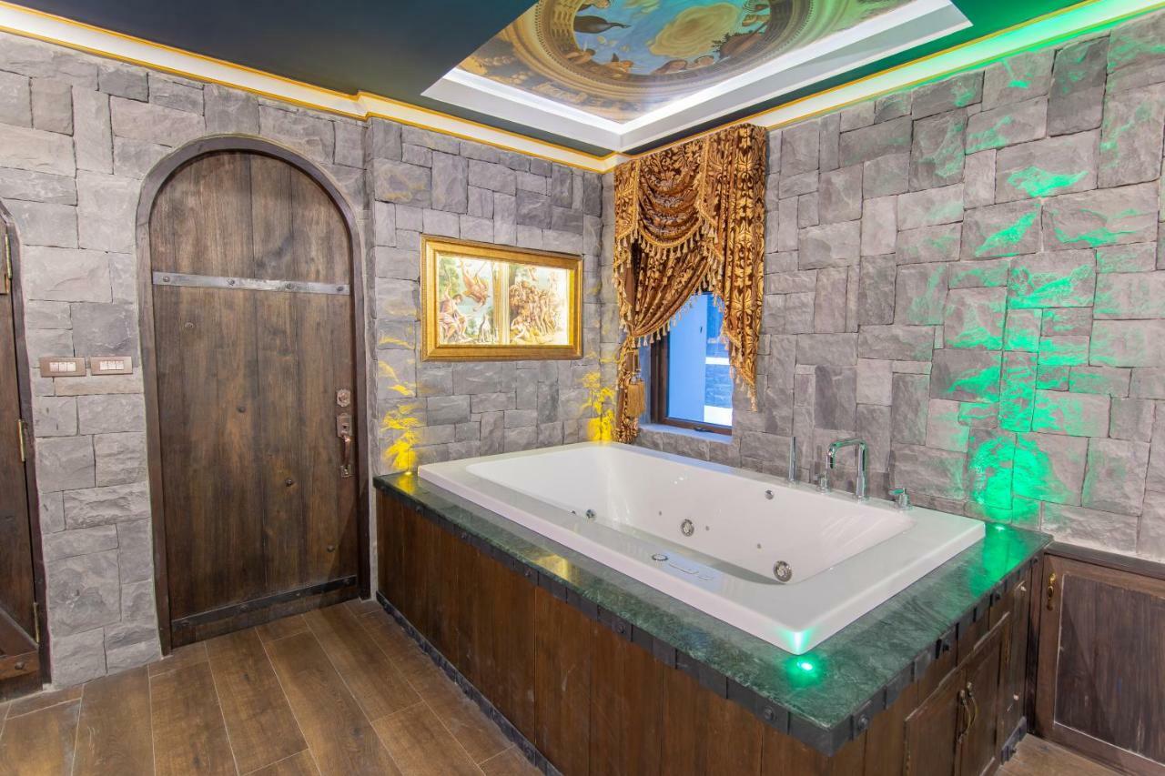 Castle Suites Pattaya Dış mekan fotoğraf